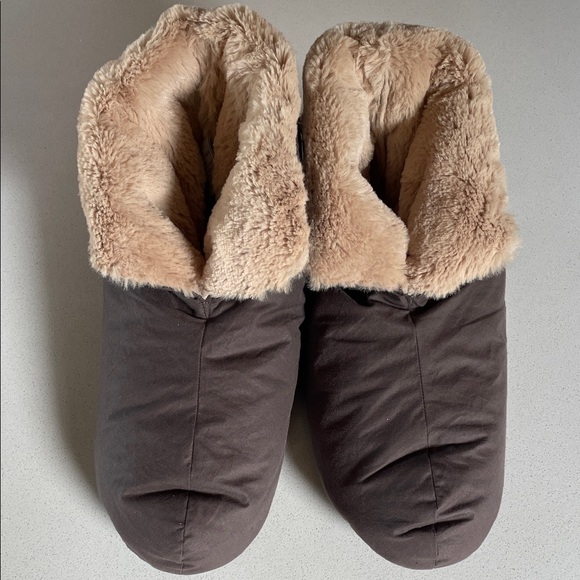 Restoration Hardware Luxurious Down Plush Foot Duvets Booties Slippers Cozy - Picture 1 of 8